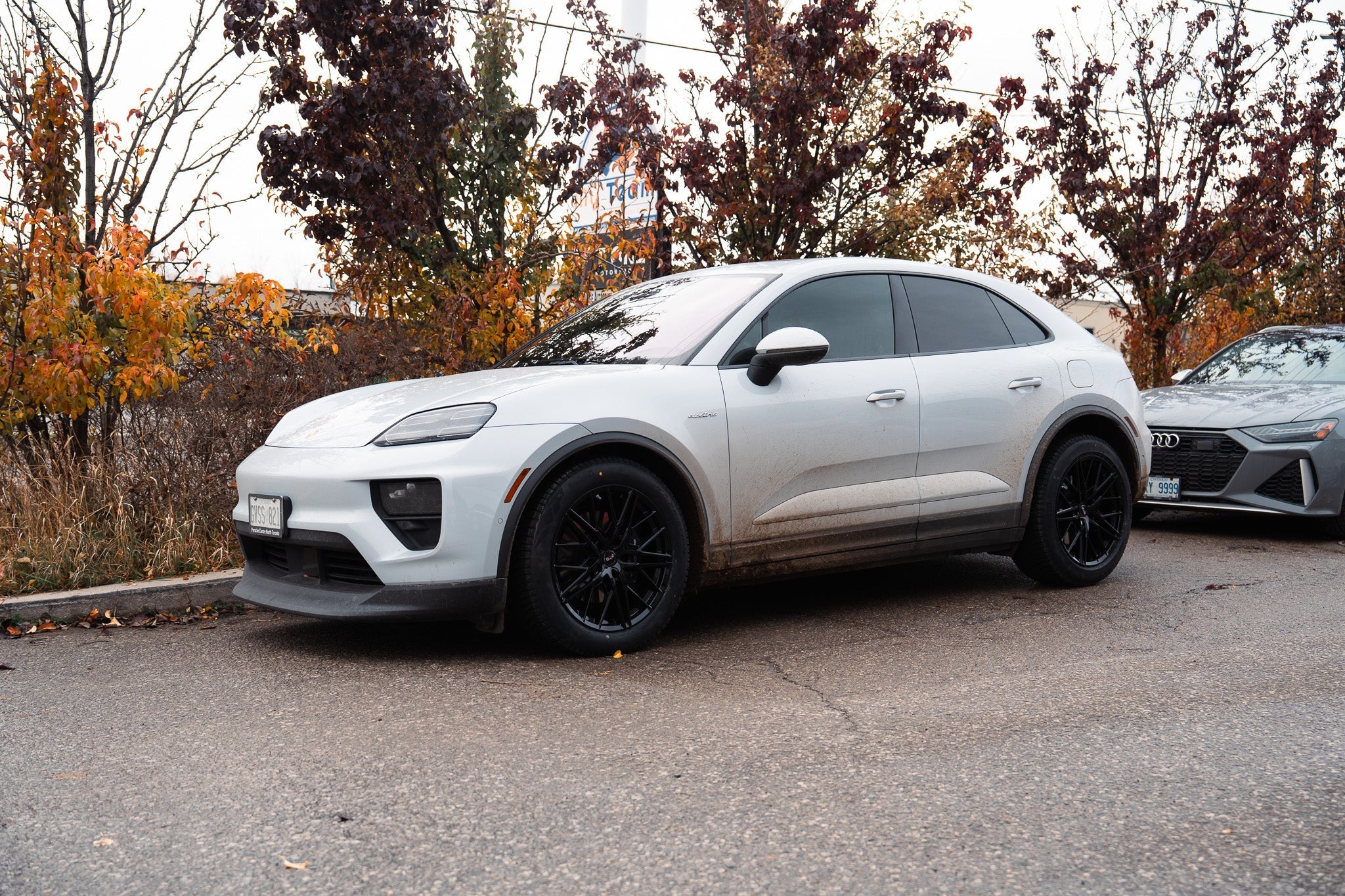 Porsche Macan Electric x GTS G512 FlowForm Gloss Black