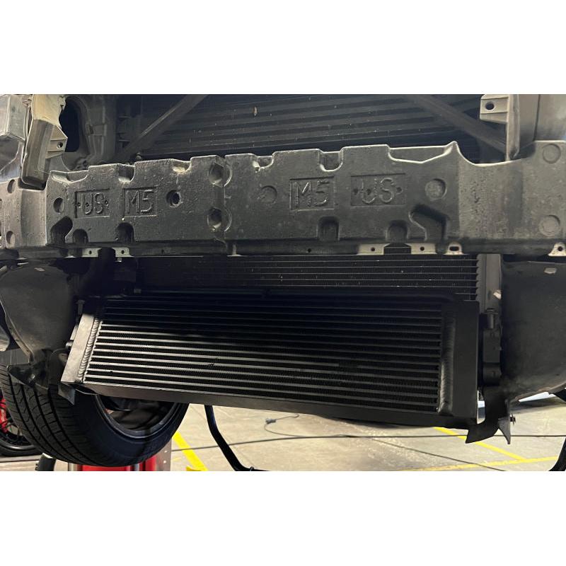 CSF 06-10 BMW E60 M5 / E63 / E64 M6 Race-Spec Oil Cooler