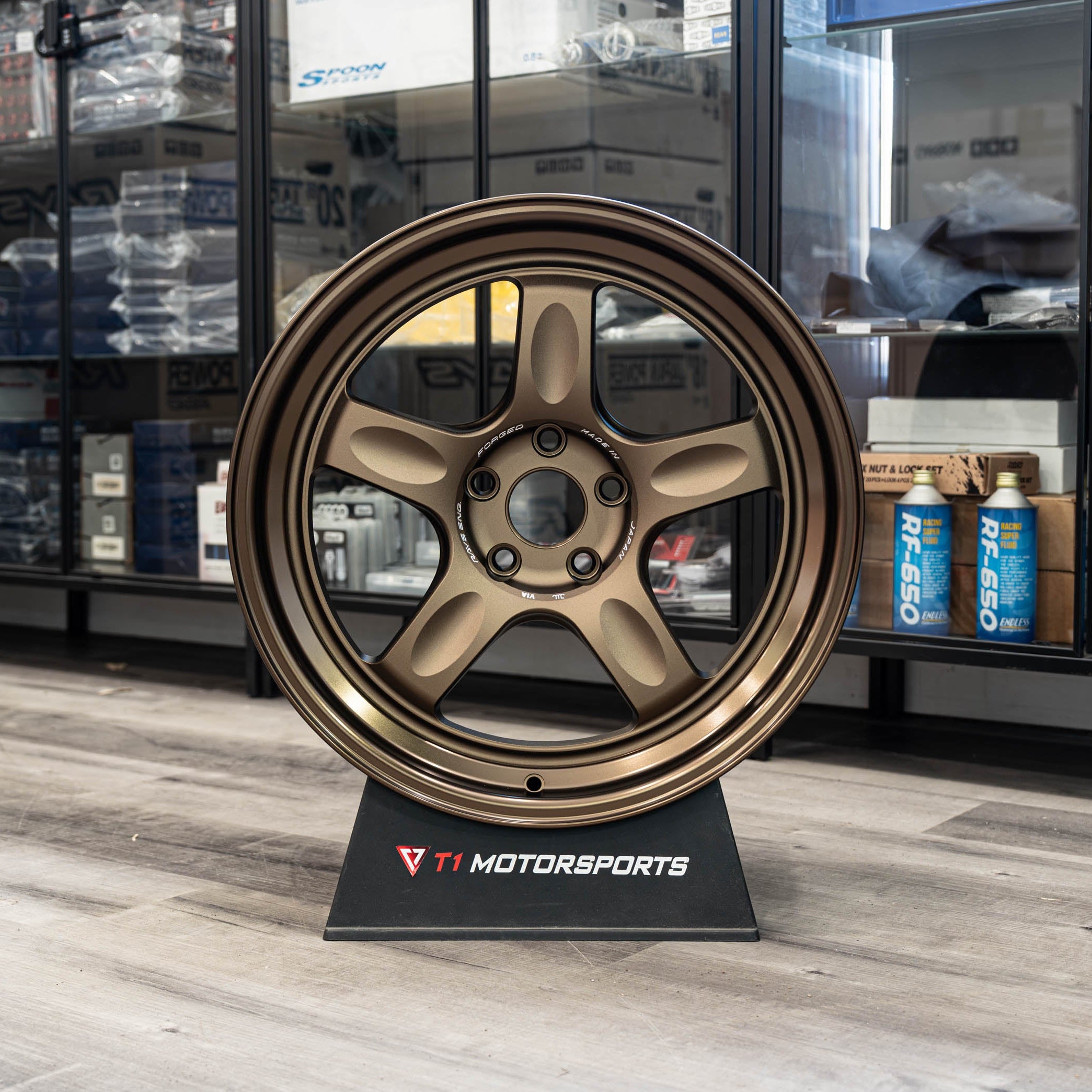 RAYS Volk Racing 21C - 18x9.5 +22 & 18x10.5 +30 / 5x112 - Bronze (BR)