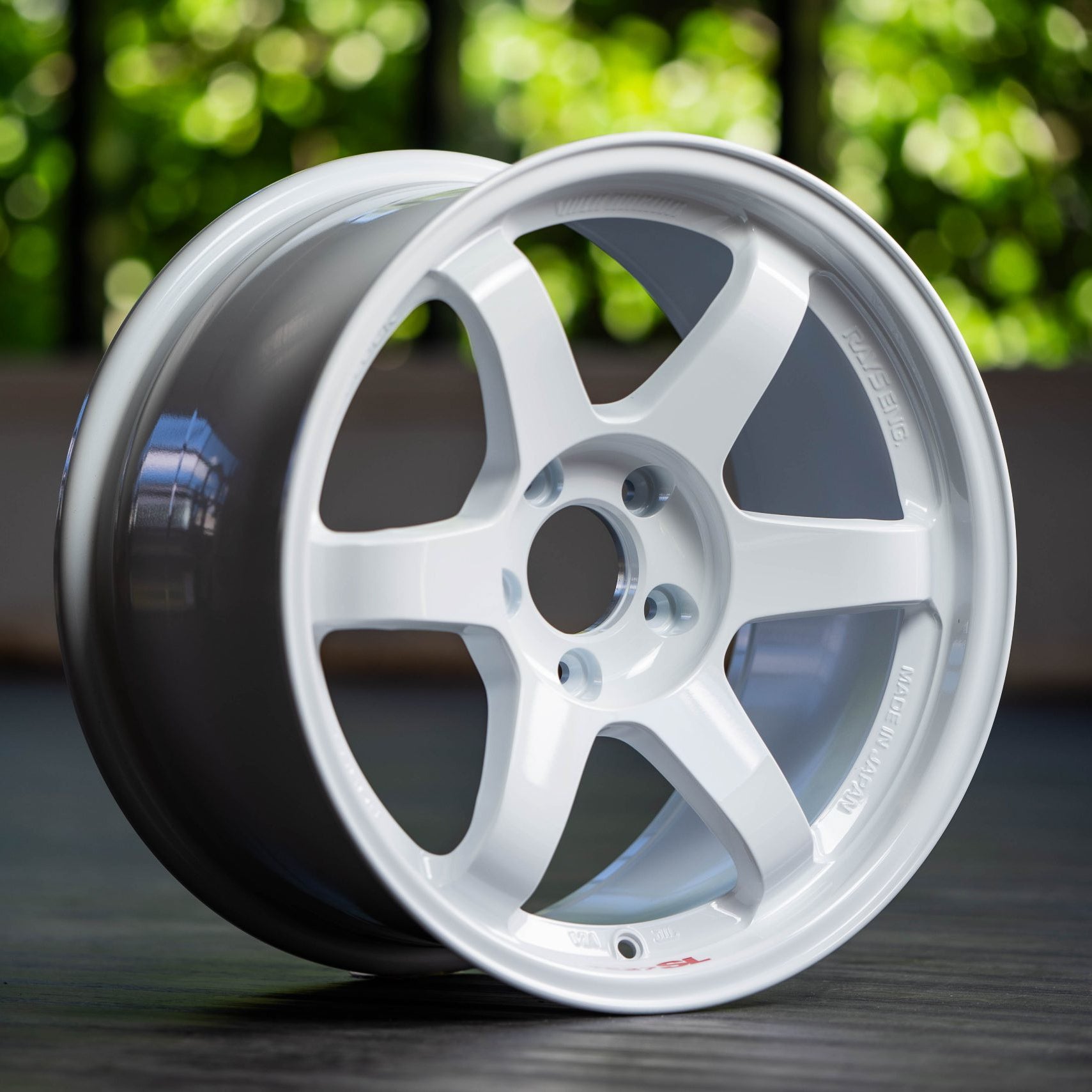 Rays Volk Racing TE37 SL - 18x9.5 / 5x120 / +38 - Multiple Finishes - T1 Motorsports