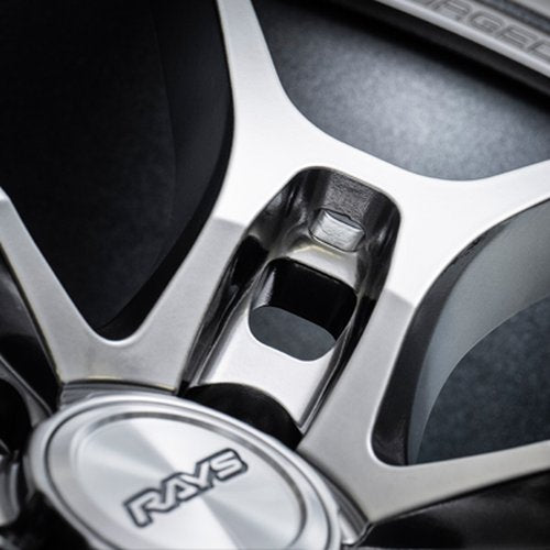 RAYS Volk Racing G025LC - 20"