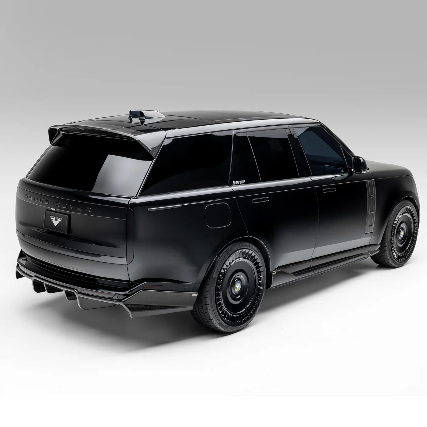 Vorsteiner Carbon Fiber Side Skirts - 2024+ Land Rover Range Rover L460