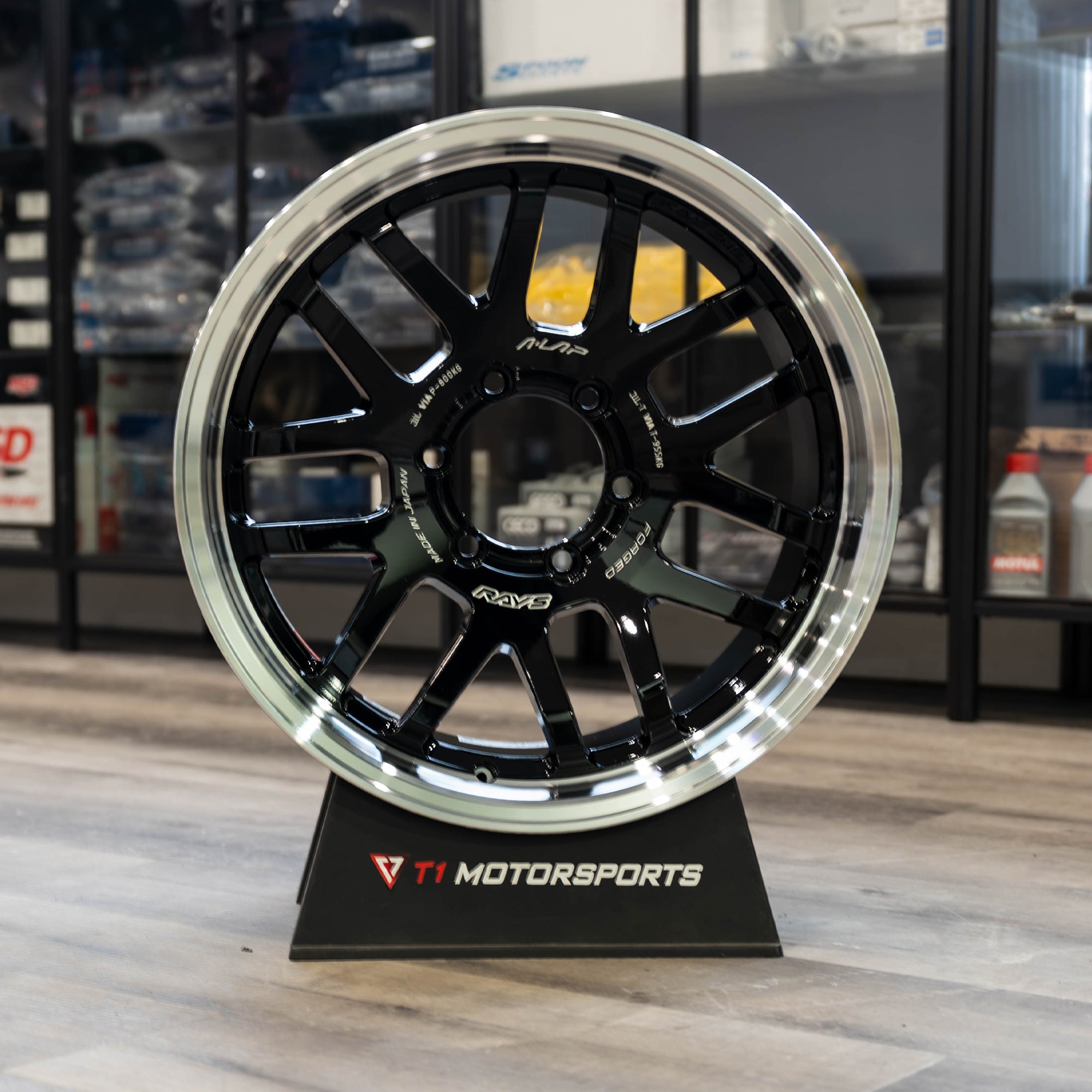 RAYS OFFROAD WHEELS 07X - 18x9 / 6x139.7 / +0 - Black/Rim DC