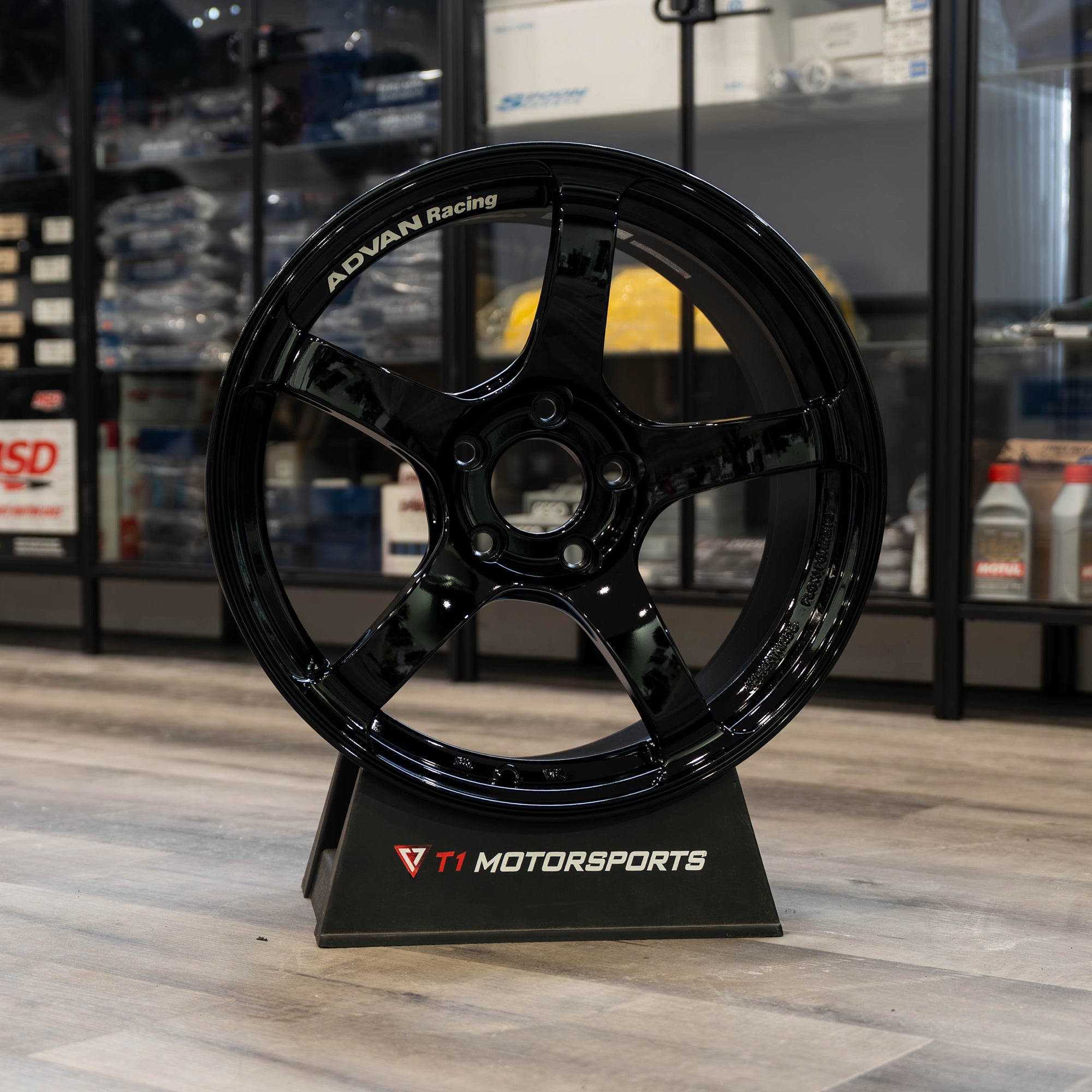 Yokohama Wheel ADVAN Racing TC-4 - 18x9.5 / 5x120 / +38 - Racing Gloss Black (FL5/FK8 Civic Type R)