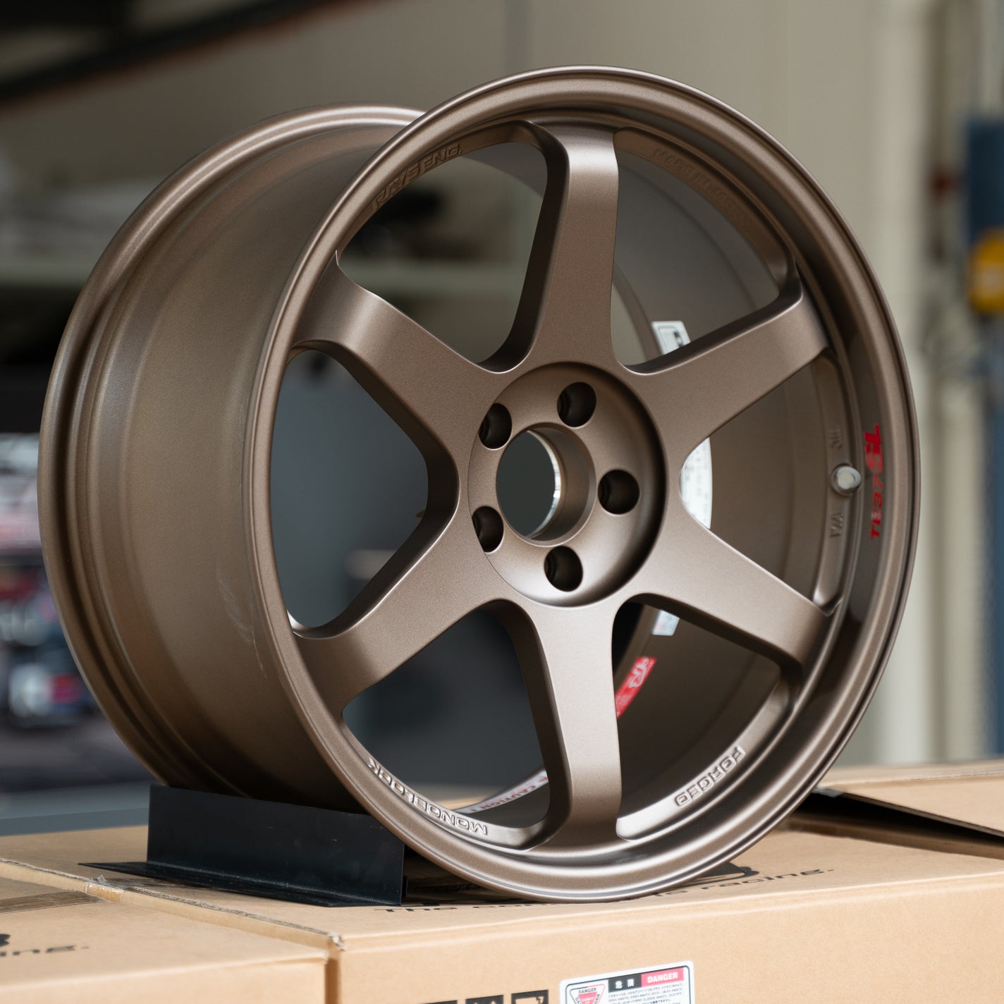 Rays Volk Racing TE37 SL - 18x9.5 / 5x100 / +40 - Multiple Finishes (FRS/BRZ/GR86)