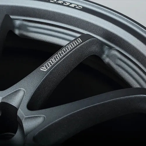 RAYS Volk Racing CE28N-plus M-SPEC - 17"