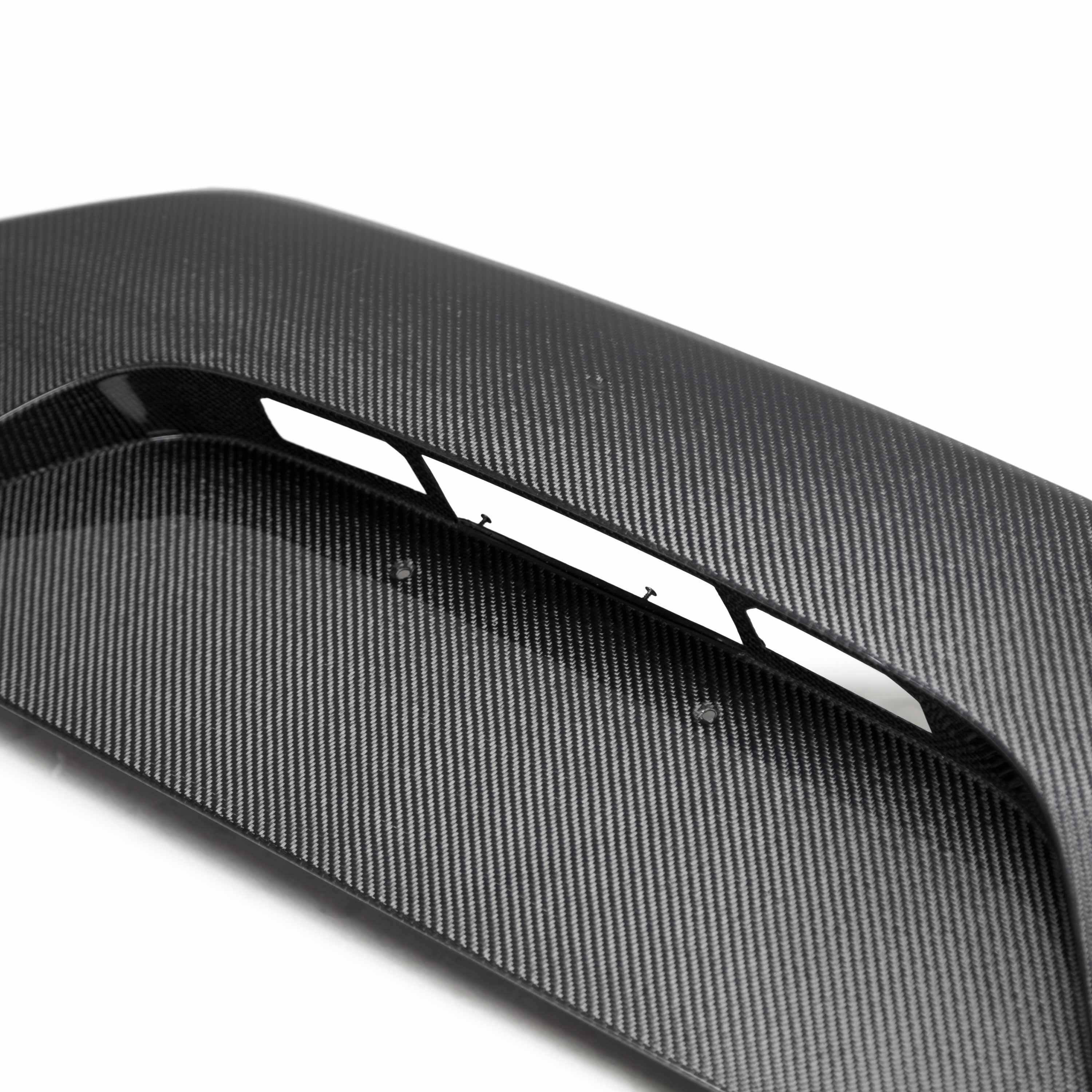 Seibon OE-Style Carbon Fiber Trunk Garnish - 2018-2023 Kia Stinger