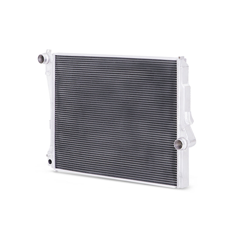 Mishimoto 99-06 BMW 323i/323i/328i/330i w/ Auto Transmission Performance Aluminum Radiator - T1 Motorsports