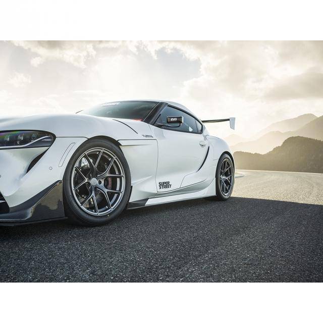 EVS Tuning FRP Side Skirts with Carbon Side Step for Toyota Supra A90 2020+ - T1 Motorsports