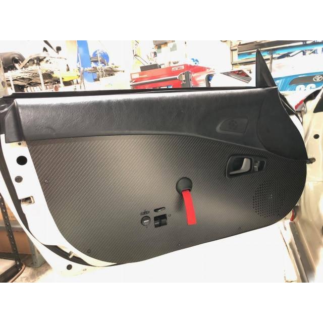EVS Tuning Dry Carbon Door Cards for Honda S2000 AP1/AP2 (Door Straps Included) - T1 Motorsports
