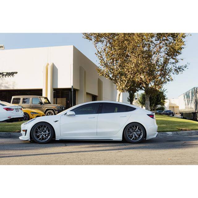 EVS Tuning ESC01 Wheels (Set of Four) - 19x9.0 / +35 / 5x114.3 (Dark Gunmetallic) - T1 Motorsports