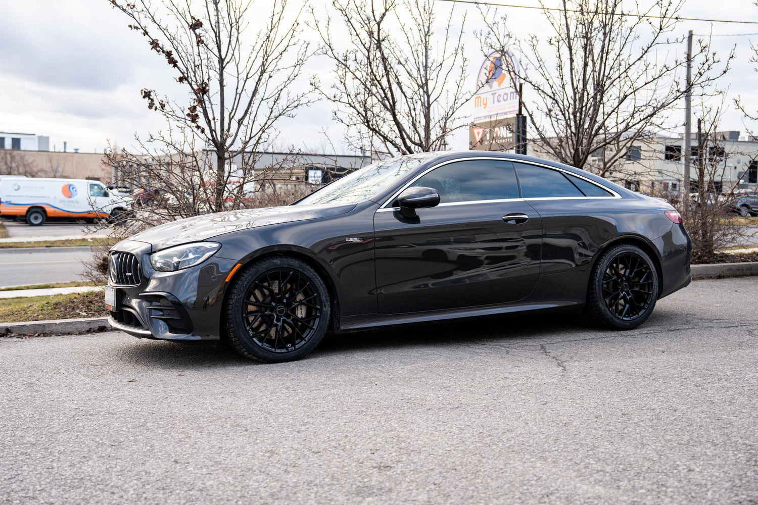 Mercedes-Benz E53 AMG x OPE Venom FlowForm Satin Black