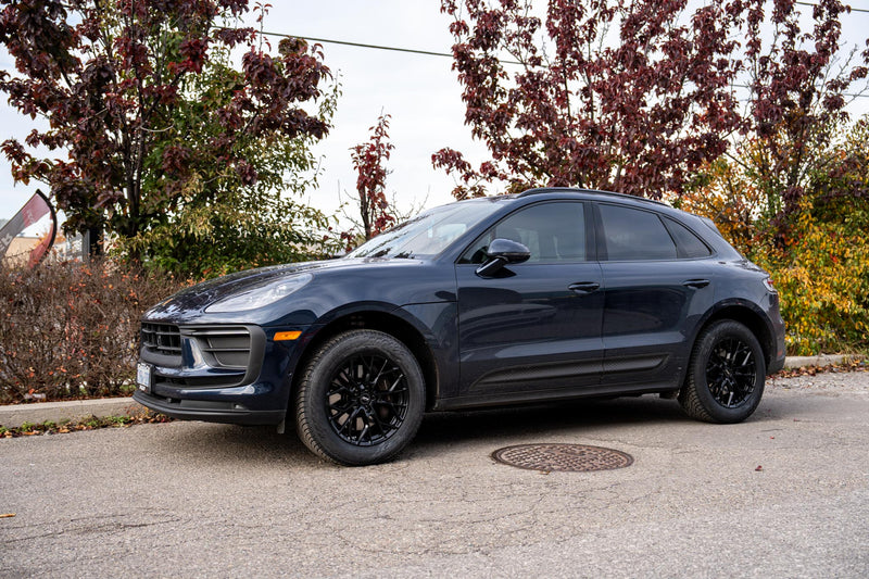 Porsche Macan x OPE Venom FlowForm Satin Black