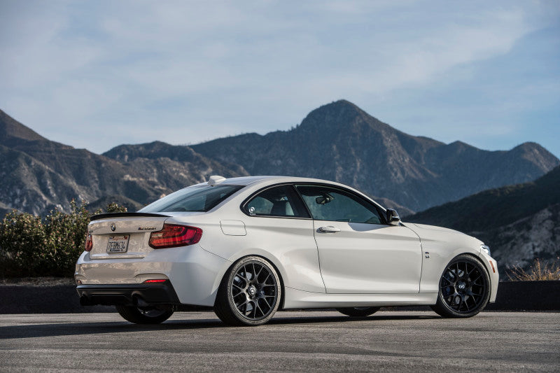 Dinan 14-16 BMW M235i (F22) w/M-Performance Valance Free Flow Axleback Exhaust System - Black Tips