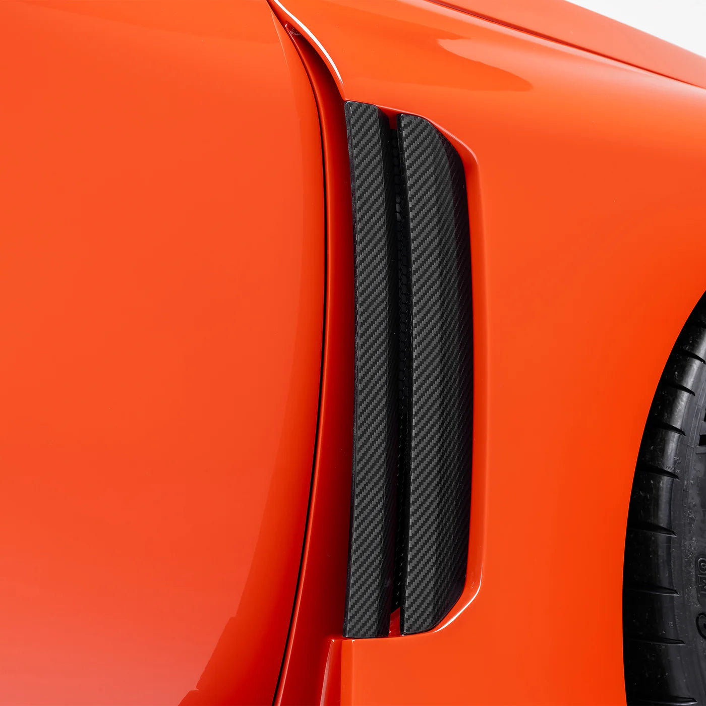 Vorsteiner VRS Aero Carbon Fiber V-Style Vented Fenders with Side Skirts  - 2023+ BMW G87 M2