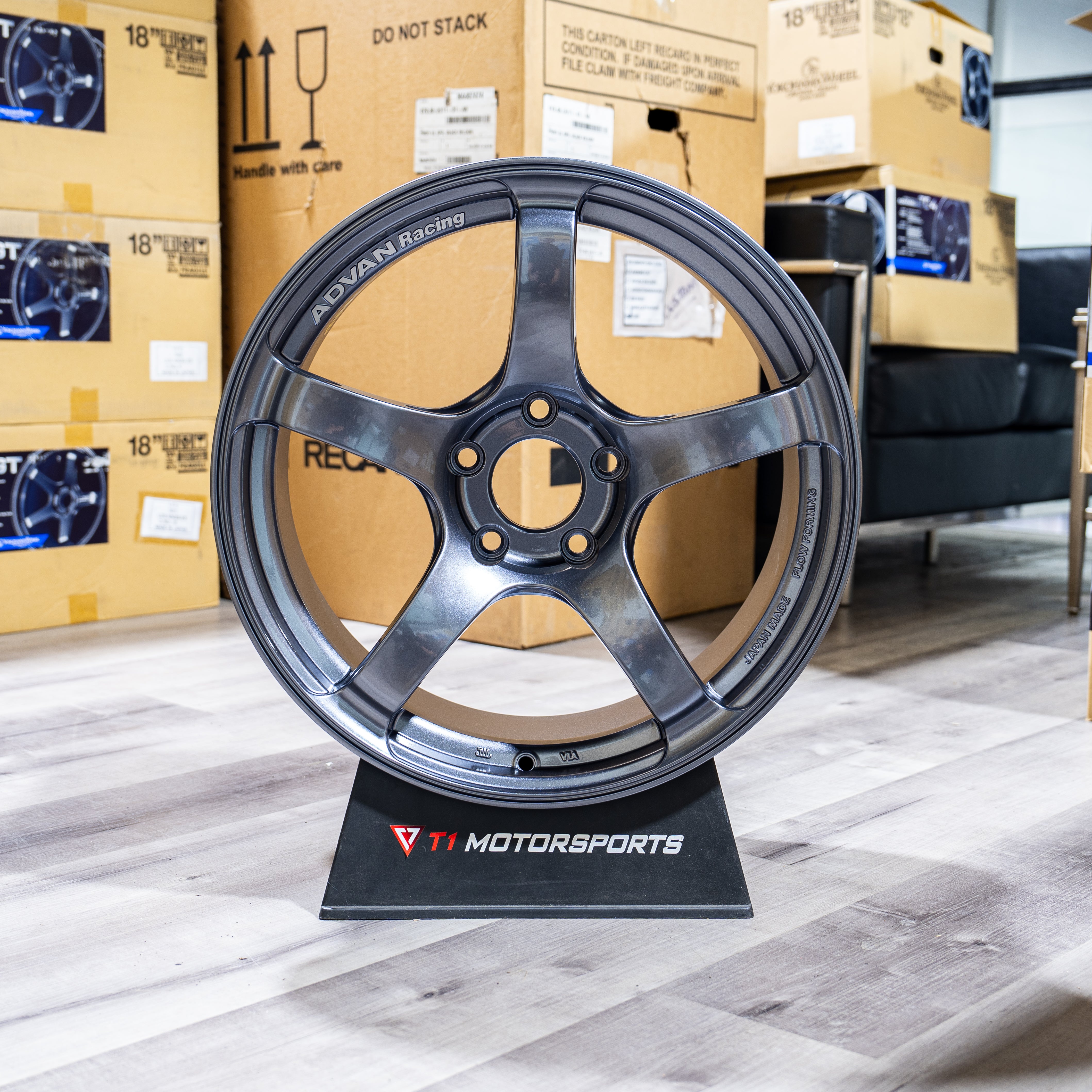 Yokohama Advan Racing TC-4 - 18x9.5 / 5x120 / +38 - Black Chrome (FL5/FK8 Civic Type R)