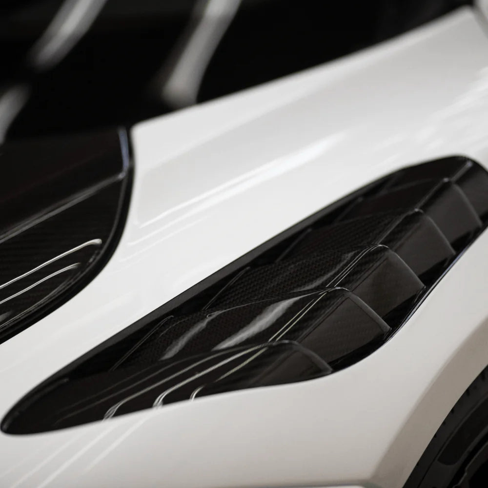 Vorsteiner Silverstone Edition Carbon Fiber Front Fenders w/ Integrated Vents  - 2017-2023 McLaren 720S (Spyder Only)