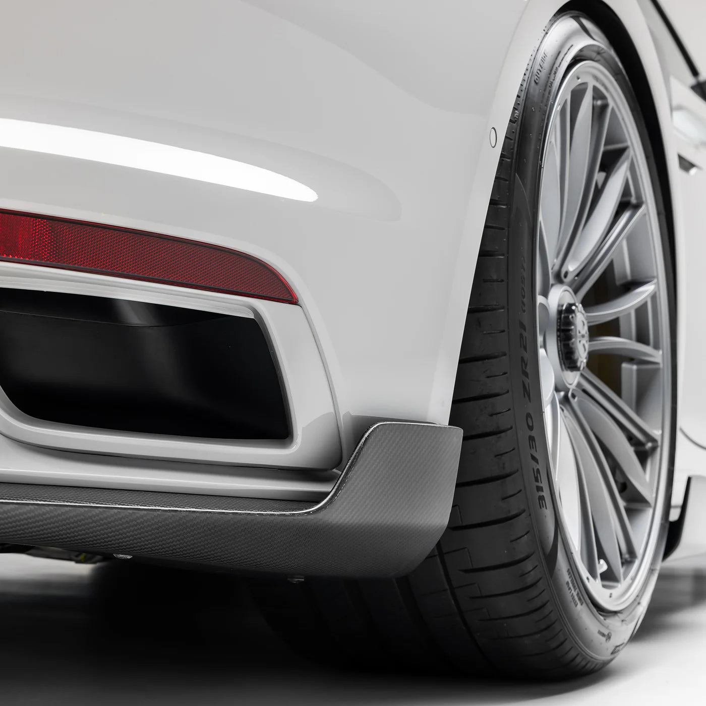 Vorsteiner Aero Carbon Fiber Rear Diffuser  - 2019+ Porsche 992.1 Turbo S