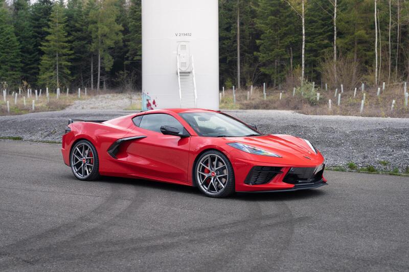 KW Coilover Kit V3 Corvette C8 w/o Magnetic Ride, w/o OE Noselift