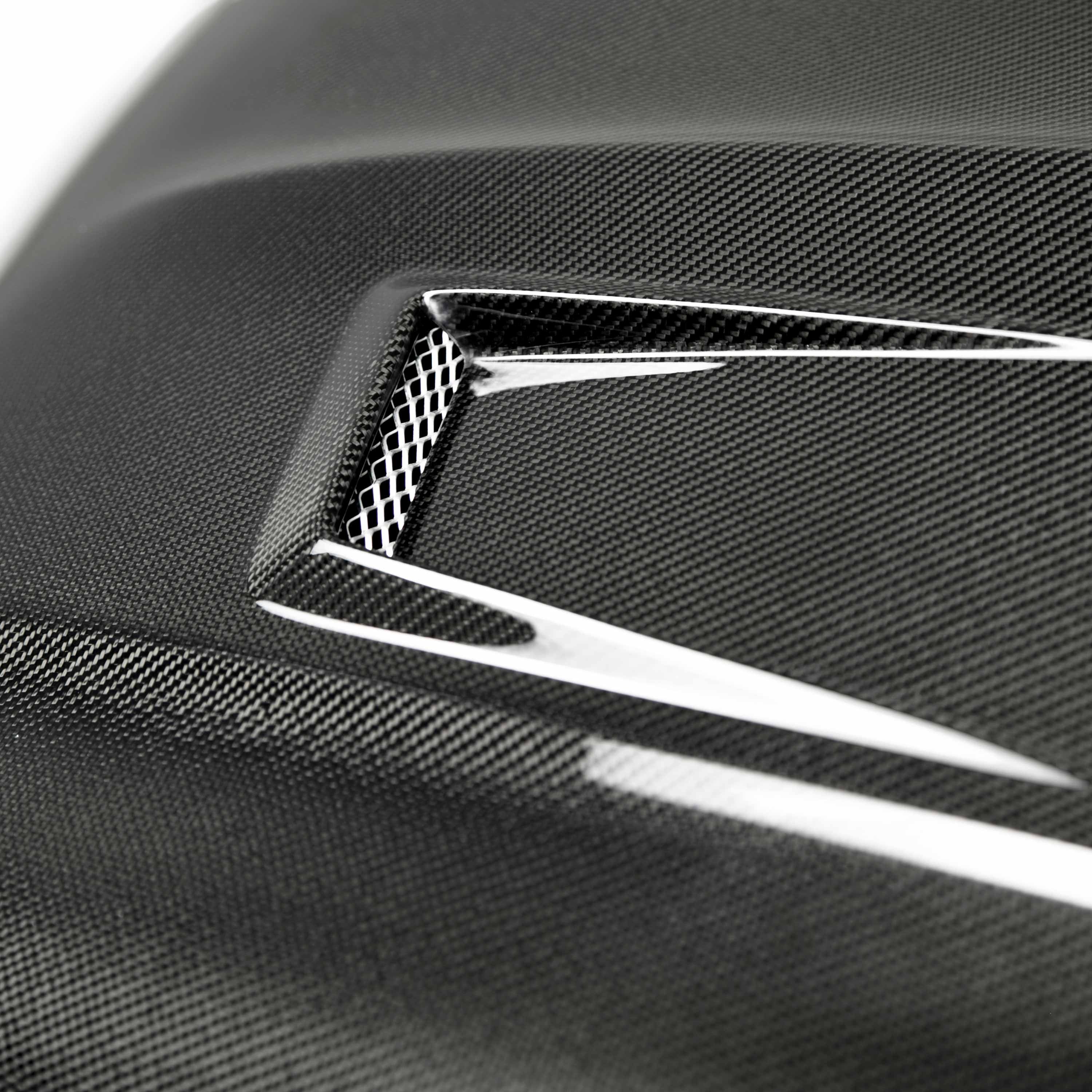 Seibon GT-Style Carbon Fiber Hood - 2012-2015 Mercedes Benz C63