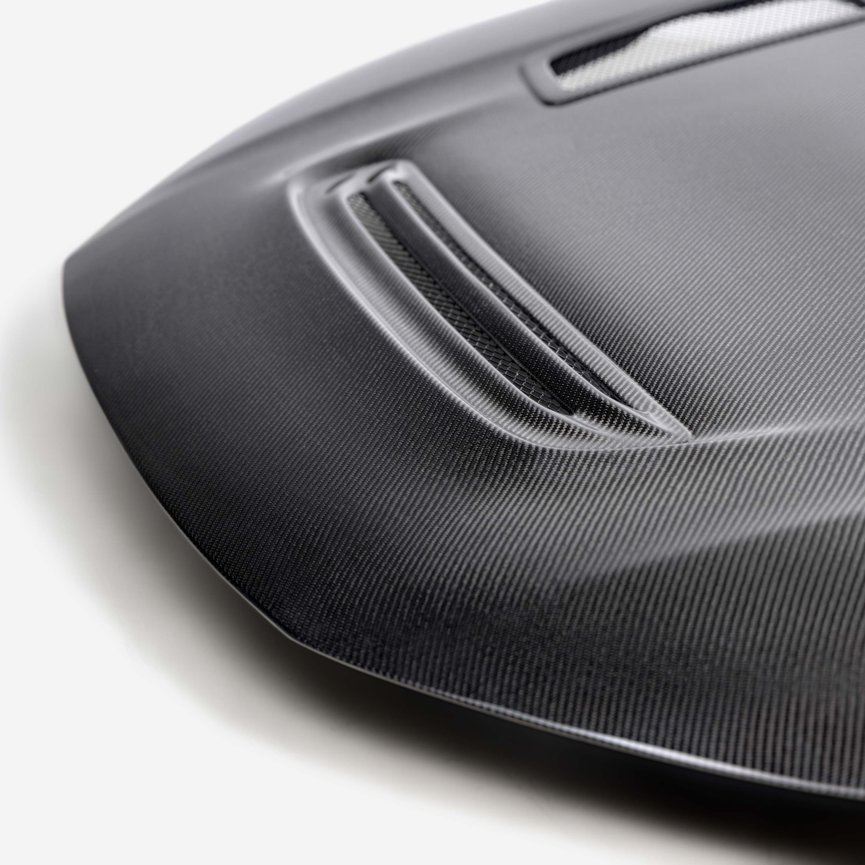 Seibon GT-Style Double Sided Carbon Fiber Hood - 2023-2025 Honda Civic Type R