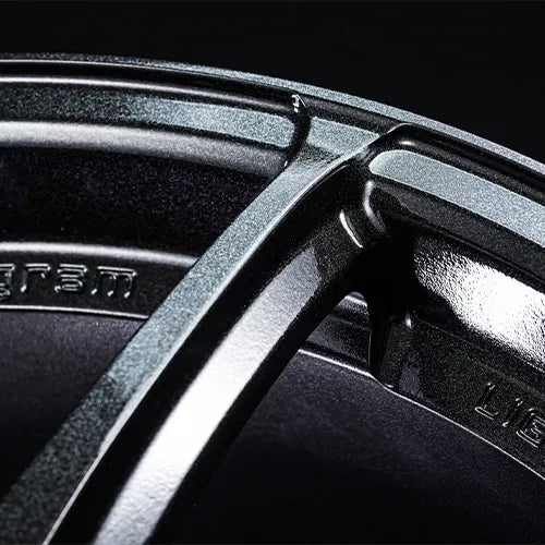 RAYS gramLIGHTS 57TR - 18"