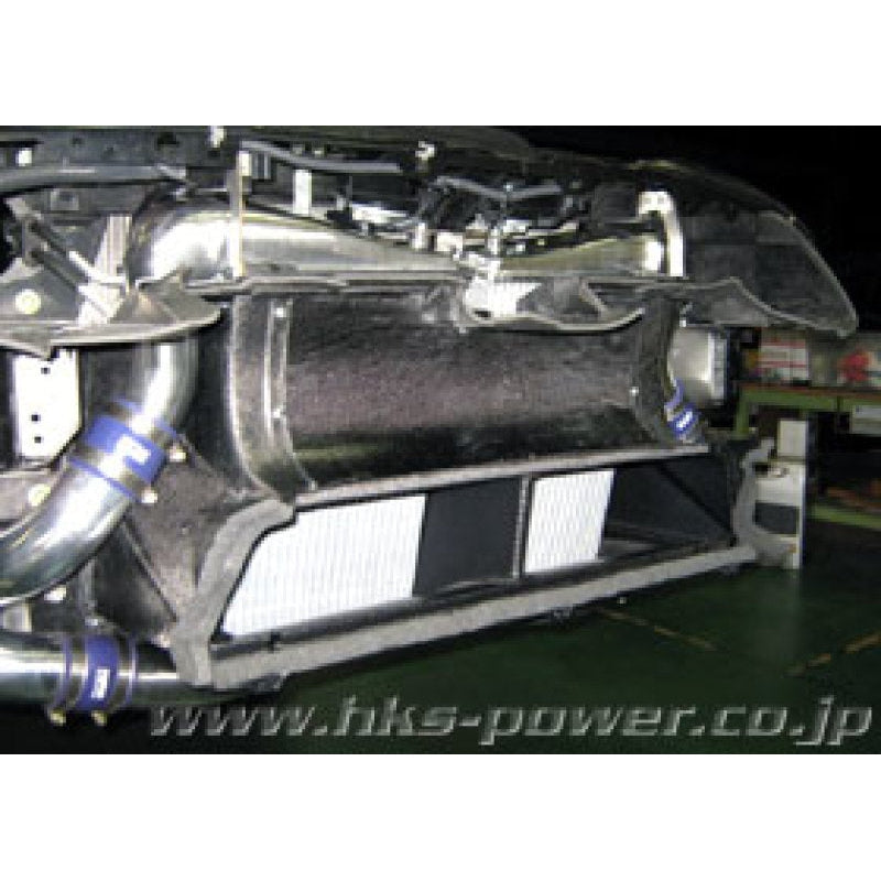 HKS R-Type Intercooler Kit with Shroud - Nissan R35 GTR