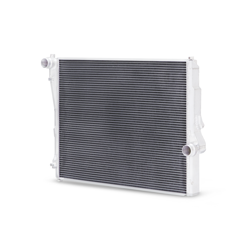 Mishimoto 99-06 BMW 323i/323i/328i/330i Performance Aluminum Radiator - T1 Motorsports