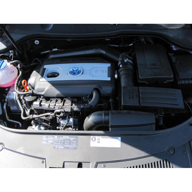 K&N 05-10 VW Jetta/Passat / 07-10 Tiguan / 09-10 GTi / 06-09 EOS Drop In Air Filter