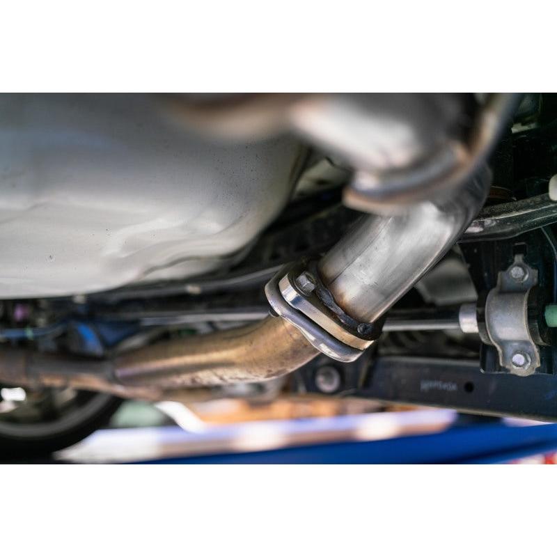 MBRP 15-19 Subaru WRX 2.0L/STI 2.5L 2.5in Dual Split Rear Exit w/ 3.5in CF Tips - T304 - T1 Motorsports