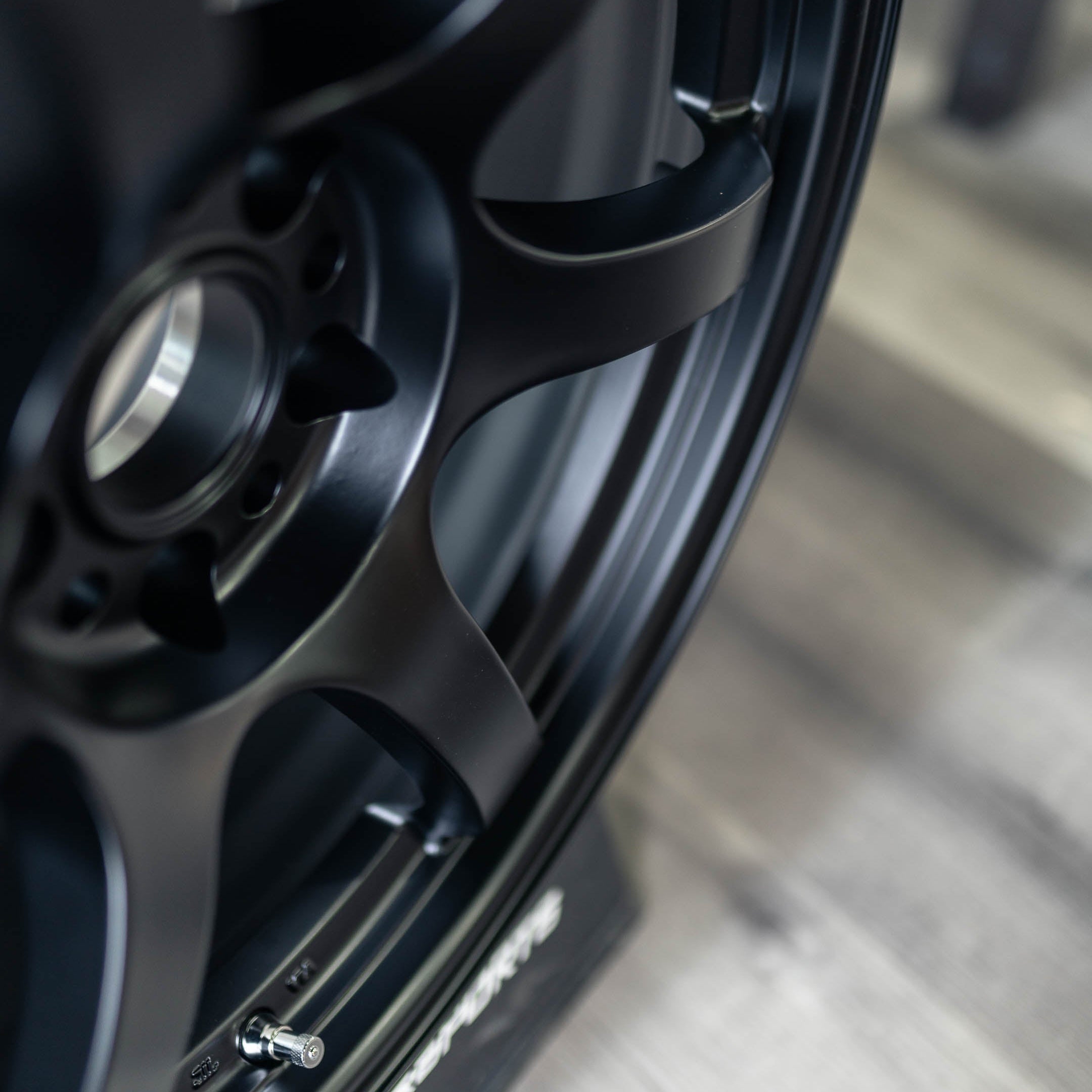Rays Gram Lights 57DR - 18x9.5 / 5x114.3 / Offset +22 - Mitsubishi EVO X (10) - T1 Motorsports